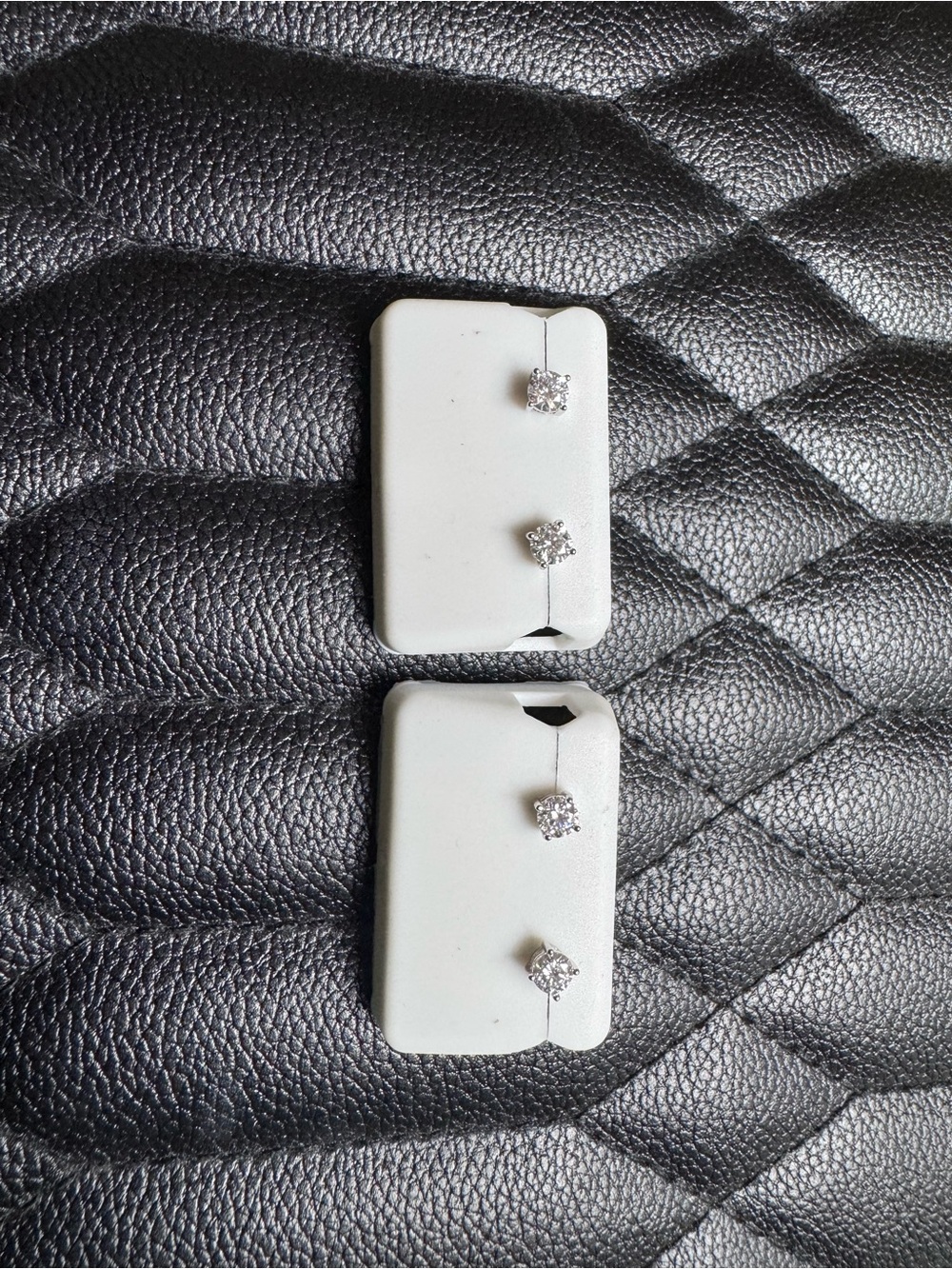 Sterling Silver Moissanite Stud Earrings - Clear Stones